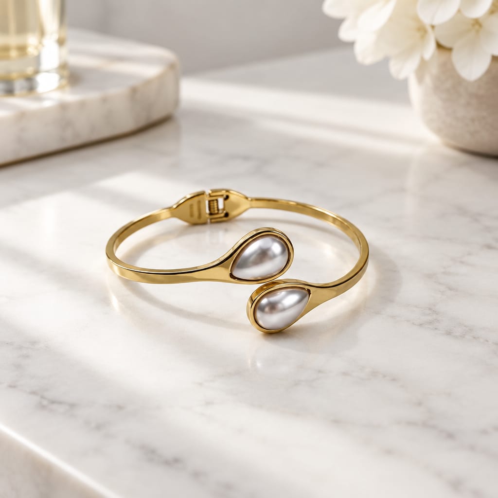 Double pearl bracelet