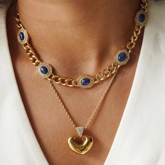 TERESA PENDANT NECKLACE