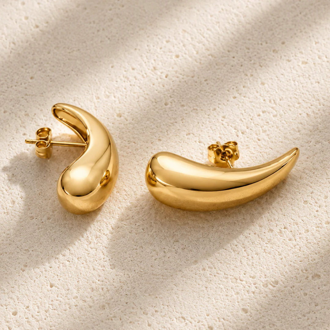 DROPLET Earrings -gold- | By Sandra Frometa