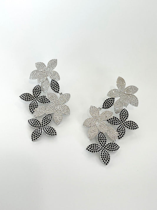 Emili Maxi Earrings Black