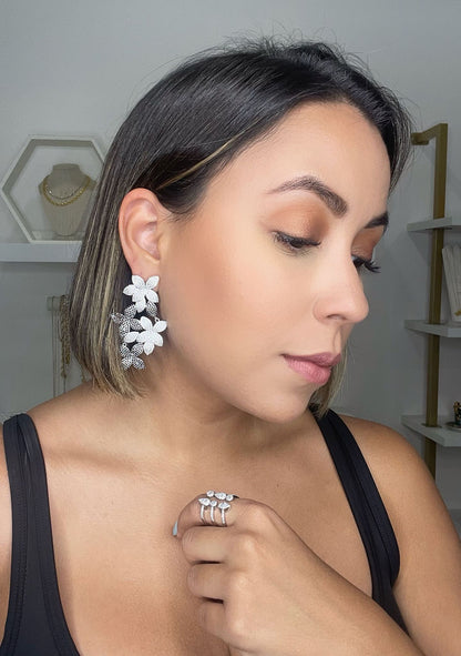 Emili Maxi Earrings Black