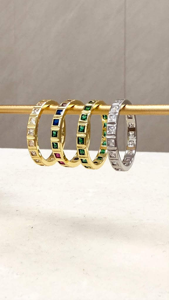 Iliana Ring