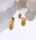 Load image into Gallery viewer, Mini gold earrings
