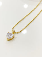 Load image into Gallery viewer, Crystal heart necklace
