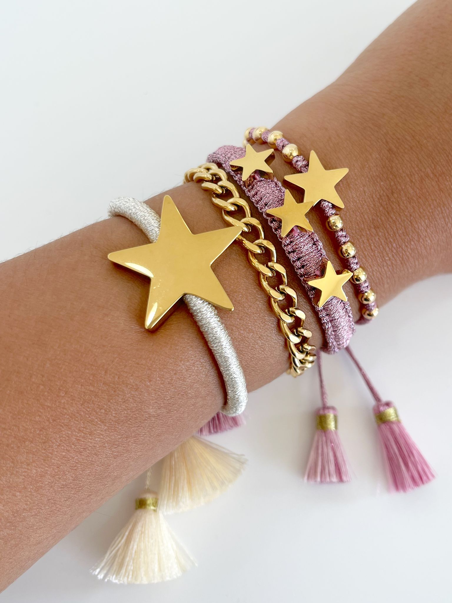Beige and pink stars bracelet set