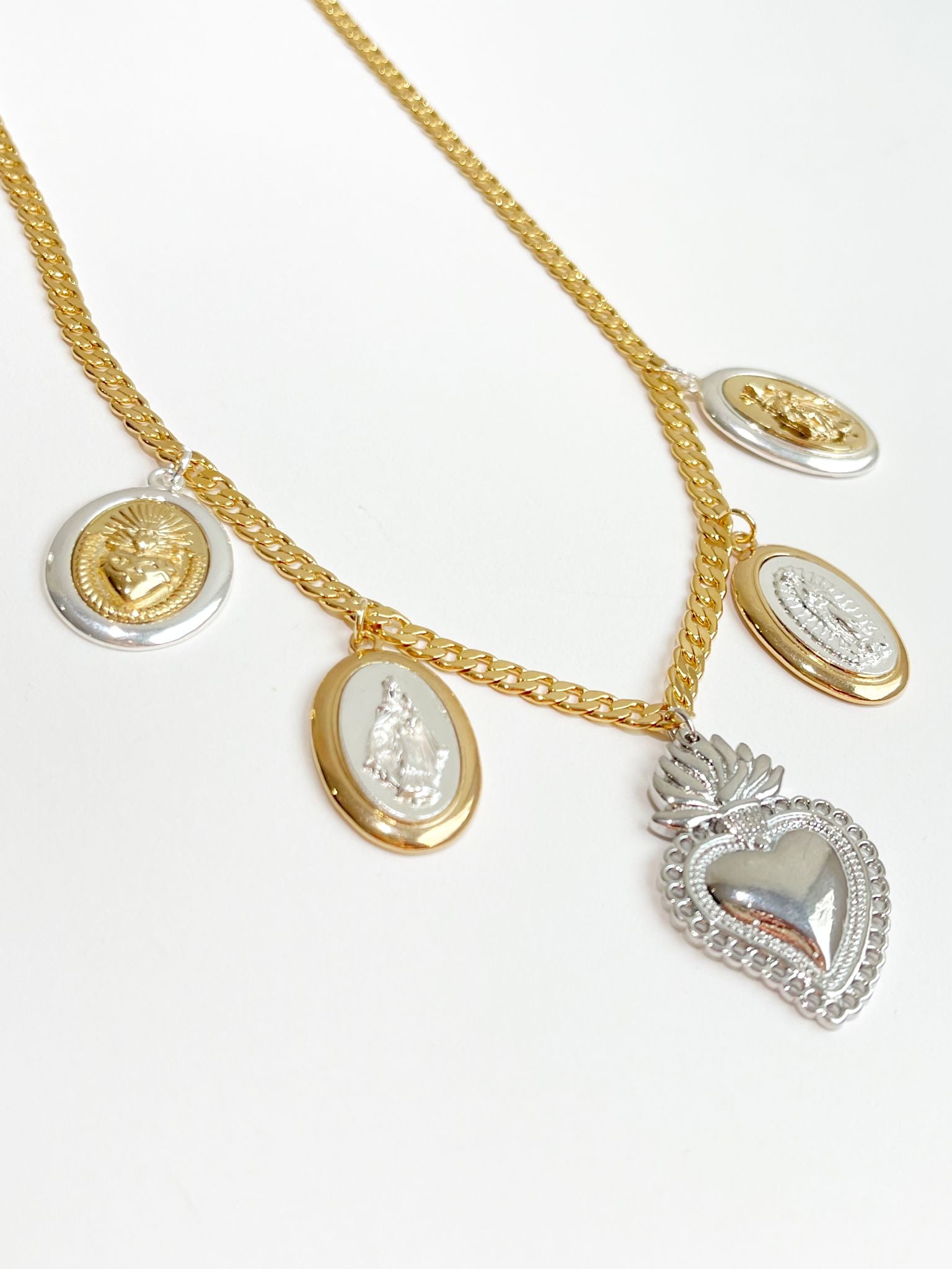 Sagrado Corazón Necklace