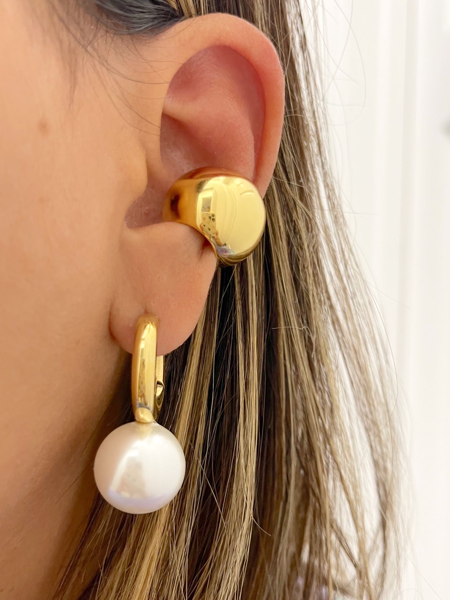 Urban pearl earrings set