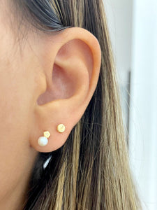Blossom mini earrings