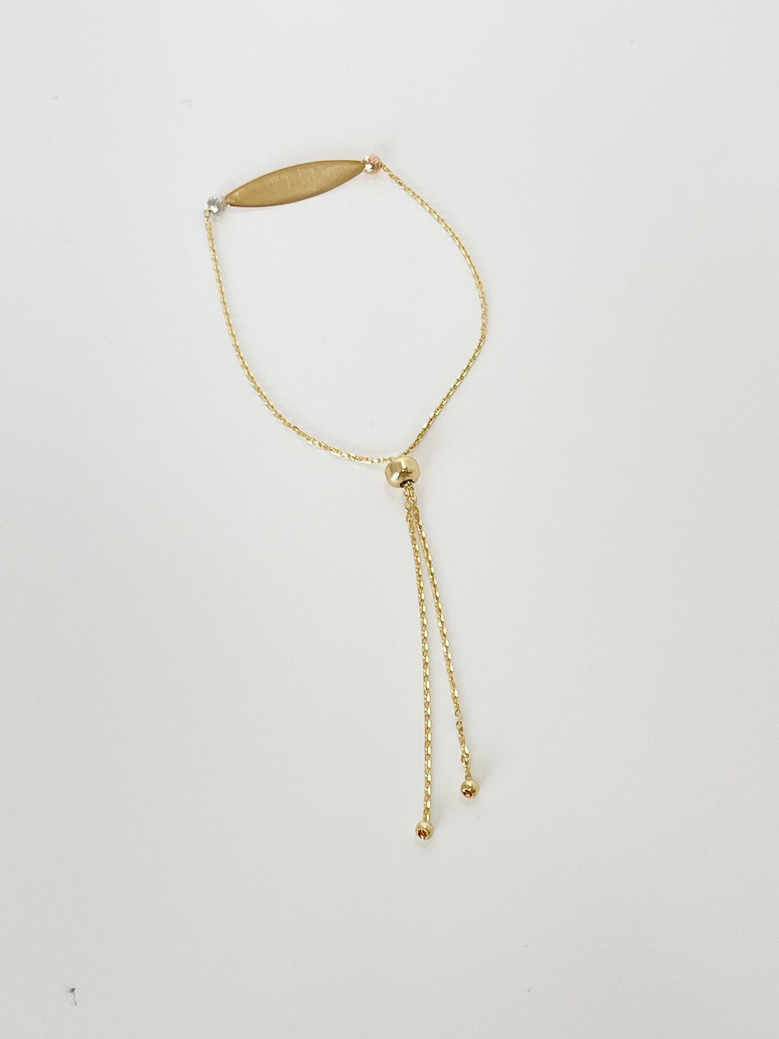 Classic gold  bracelet