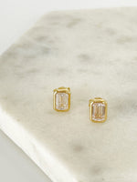 Load image into Gallery viewer, The baguette gold earrings
