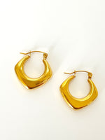 Load image into Gallery viewer, Asha gold hoops
