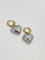 Load image into Gallery viewer, Queen of Heart Bold Hoops ||
