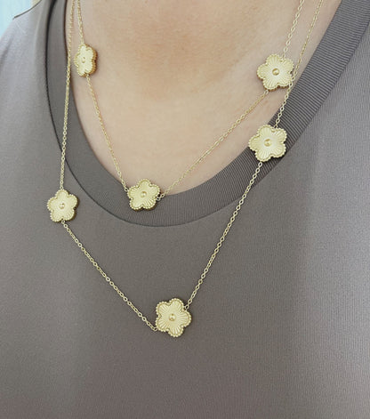 Double Daisy Necklace