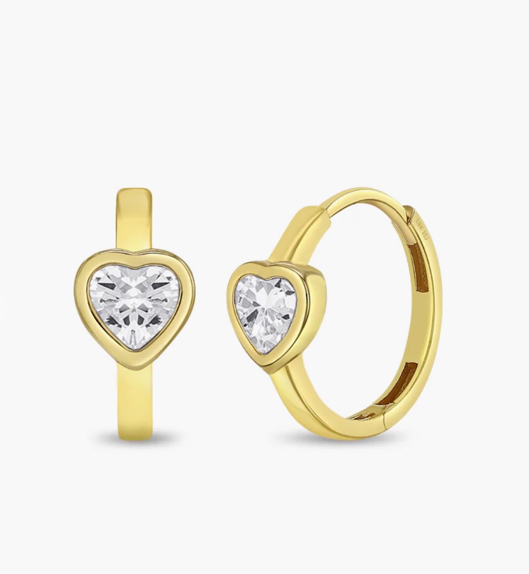 18k Gold Sparkling Heart Hoops
