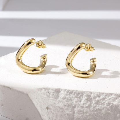 Laura_Earrings_1