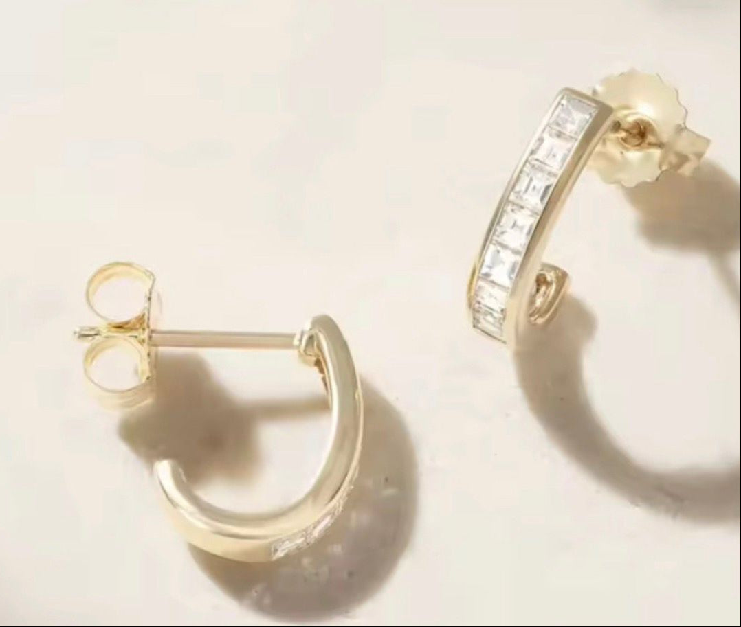 Martha Earrings | By Sandra Frometa