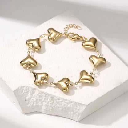 Maxi gold heart bracelet 1