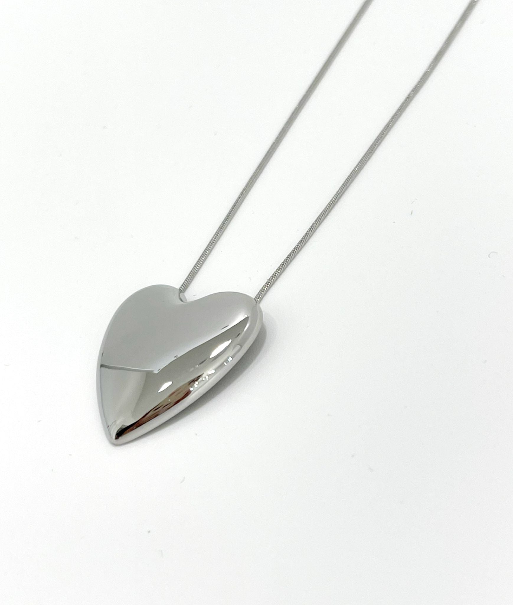 Maxi Heart Silver Necklace