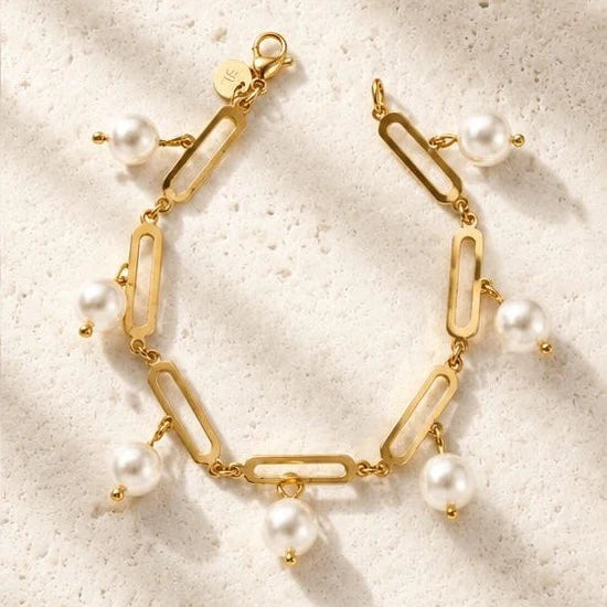 PEARL DROP Bracelet
