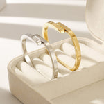 Load image into Gallery viewer, Chiara Bracelet
