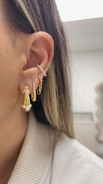 Load image into Gallery viewer, Zarela Earcuff

