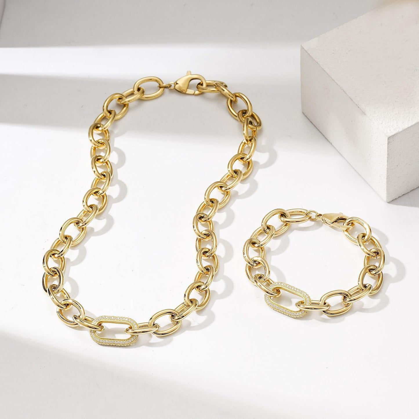 GOLD Chunky Bracelet