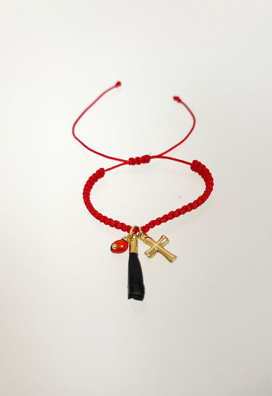 Azabache - Pionia y Cruz Red Bracelet