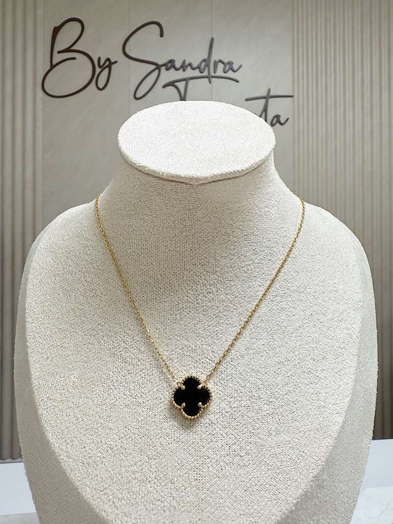 Unique Blossom Onix Gold 18k
