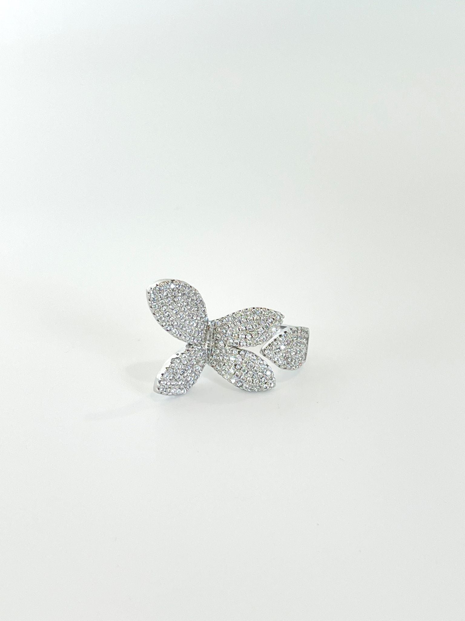 Emili Ring