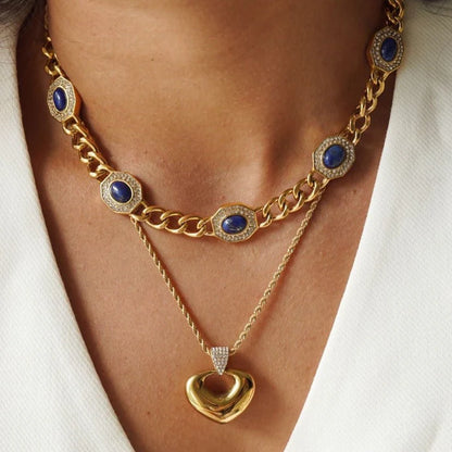 TERESA PENDANT NECKLACE