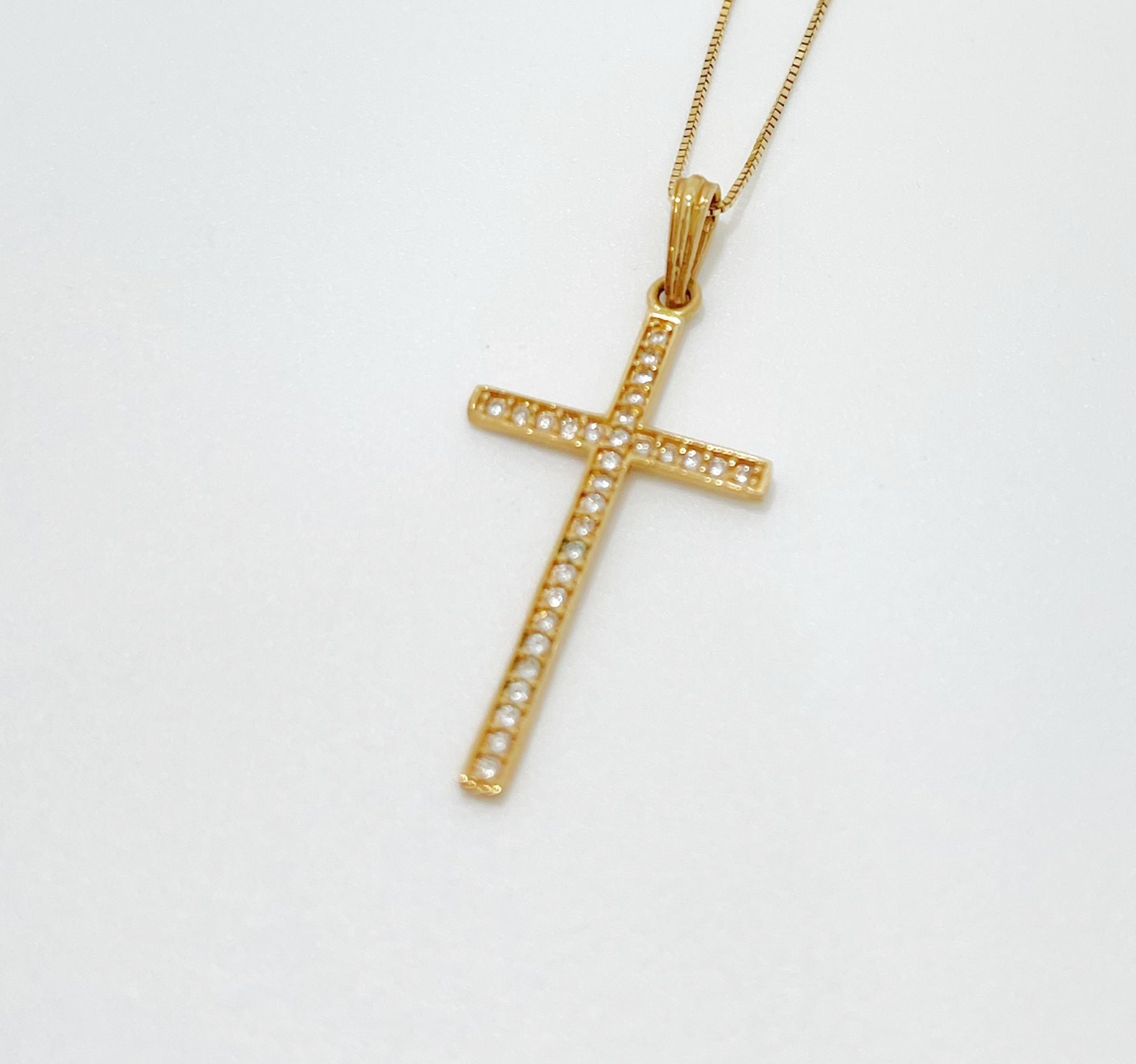 Charm Gold 18k 01